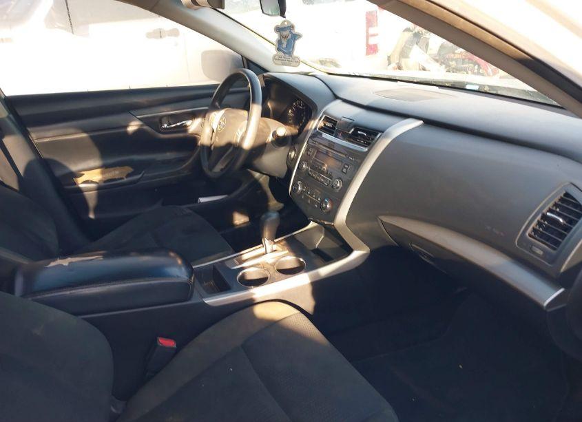 Photo 5 of 2015 Nissan Altima 2.5/2.5 S/2.5 SL/2.5 SV (VIN 1N4AL3APXFC451751)