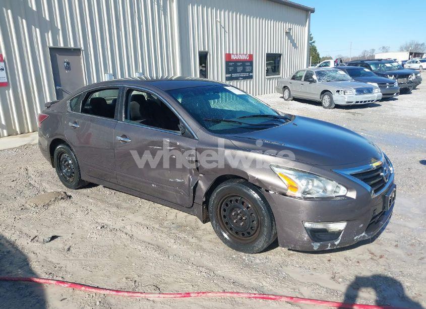 2015 Nissan Altima 2.5 S (VIN 1N4AL3APXFC453466) main photo