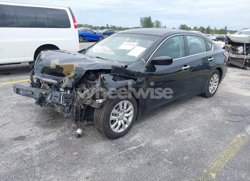Photo 2 of 2015 Nissan Altima 2.5/2.5 S/2.5 SL/2.5 SV (VIN 1N4AL3APXFC457694)