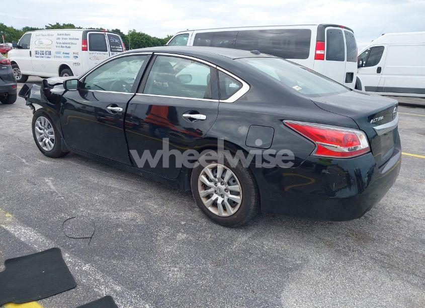 Photo 3 of 2015 Nissan Altima 2.5/2.5 S/2.5 SL/2.5 SV (VIN 1N4AL3APXFC457694)