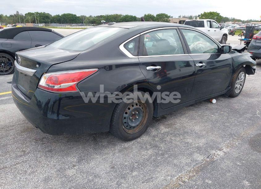 Photo 4 of 2015 Nissan Altima 2.5/2.5 S/2.5 SL/2.5 SV (VIN 1N4AL3APXFC457694)