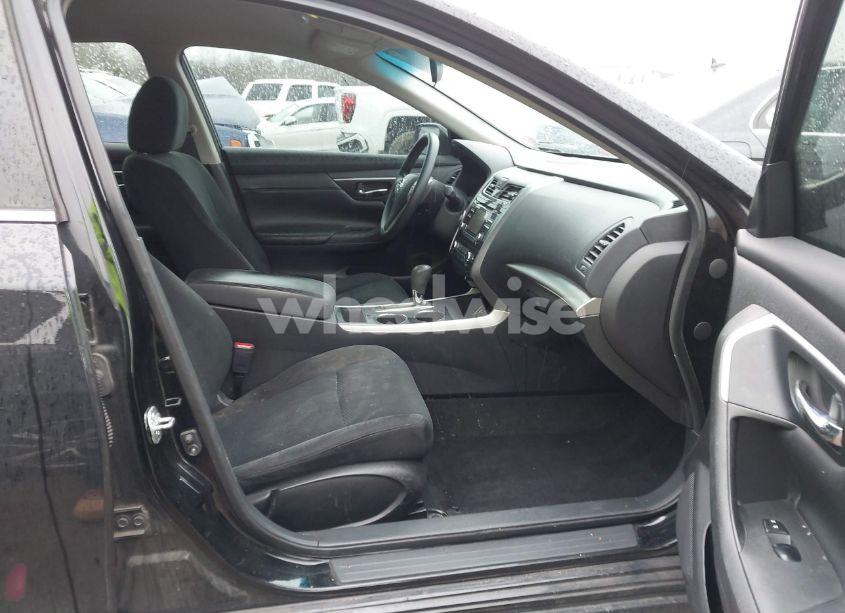 Photo 5 of 2015 Nissan Altima 2.5/2.5 S/2.5 SL/2.5 SV (VIN 1N4AL3APXFC462782)