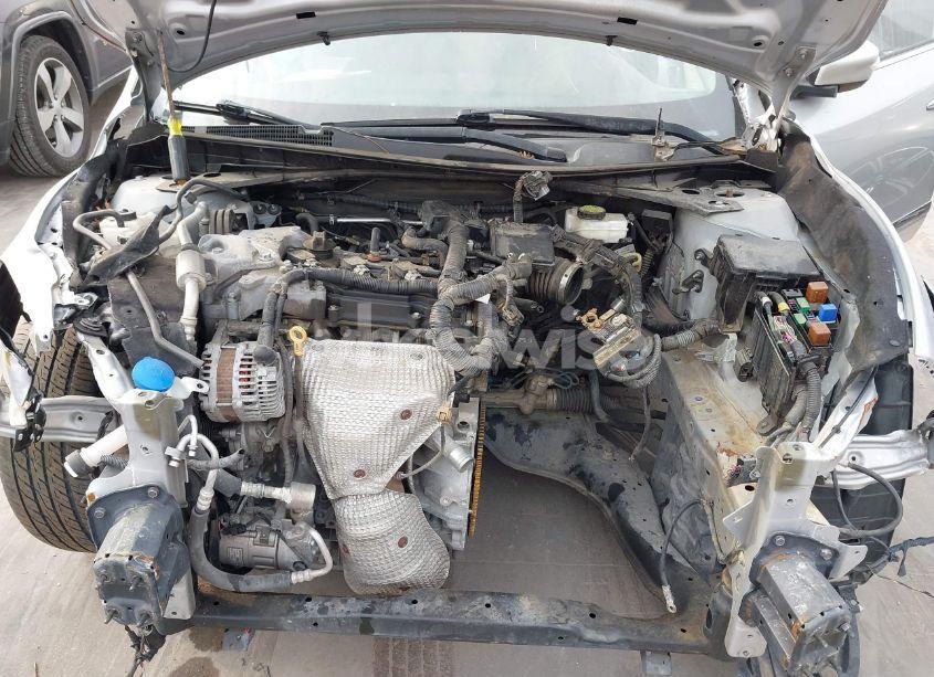 Photo 10 of 2015 Nissan Altima 2.5 SV (VIN 1N4AL3APXFC480070)