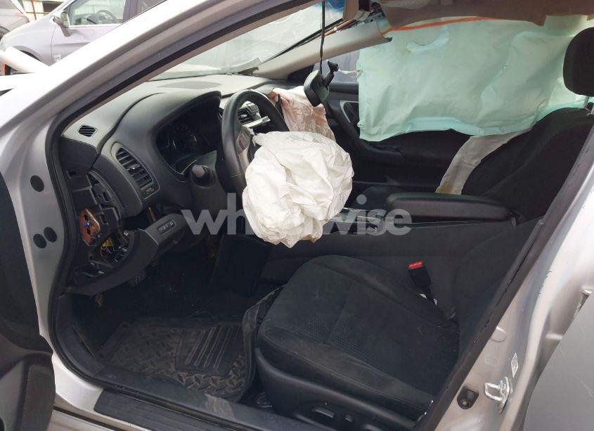 Photo 5 of 2015 Nissan Altima 2.5 SV (VIN 1N4AL3APXFC480070)