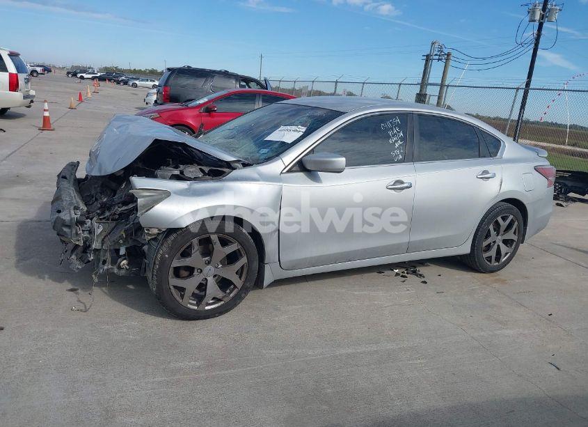 Photo 14 of 2015 Nissan Altima 2.5 S (VIN 1N4AL3APXFC485382)