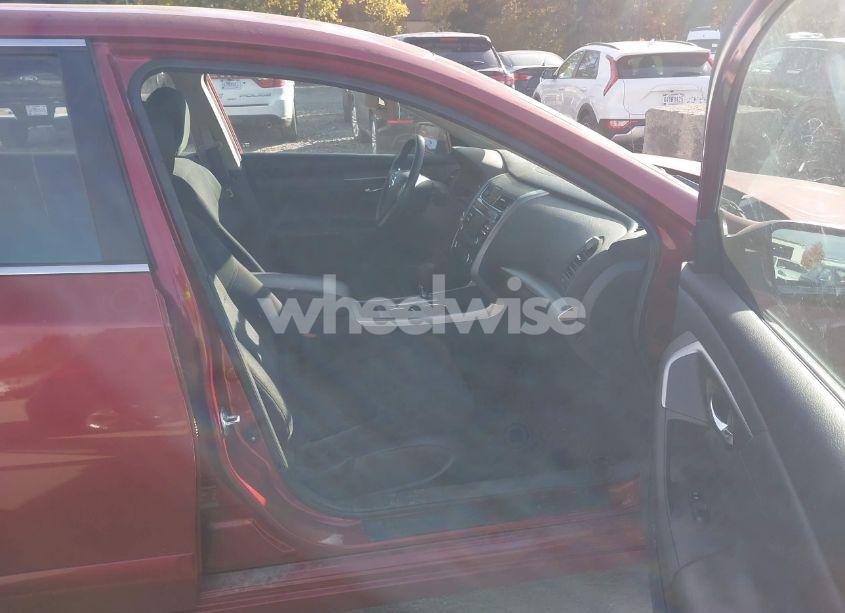 Photo 5 of 2015 Nissan Altima 2.5 S (VIN 1N4AL3APXFC486838)