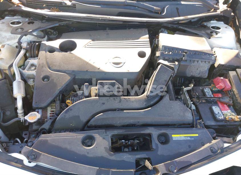 Photo 10 of 2015 Nissan Altima 2.5/2.5 S/2.5 SL/2.5 SV (VIN 1N4AL3APXFC489724)