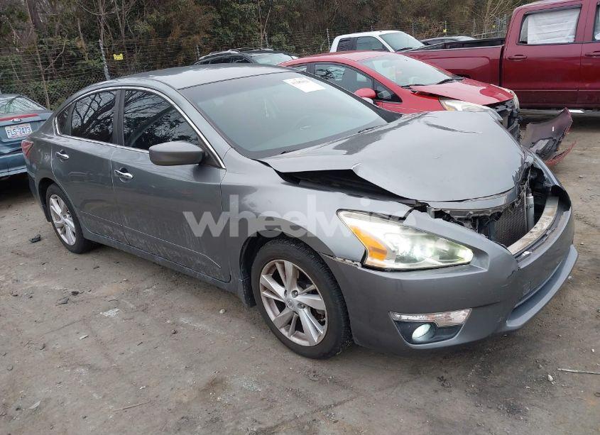 2015 Nissan Altima 2.5 SV (VIN 1N4AL3APXFC588432) main photo
