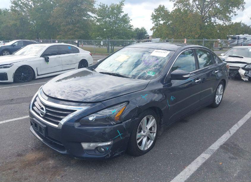 Photo 2 of 2015 Nissan Altima 2.5 SL (VIN 1N4AL3APXFC950081)