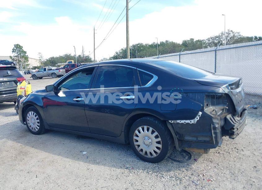 Photo 15 of 2015 Nissan Altima 2.5/2.5 S/2.5 SL/2.5 SV (VIN 1N4AL3APXFN308433)