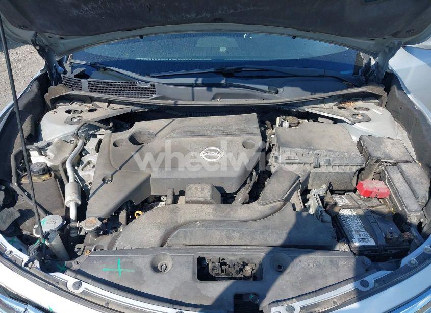 Photo 10 of 2015 Nissan Altima 2.5 SL/2.5 SV/2.5/2.5 S (VIN 1N4AL3APXFN331274)