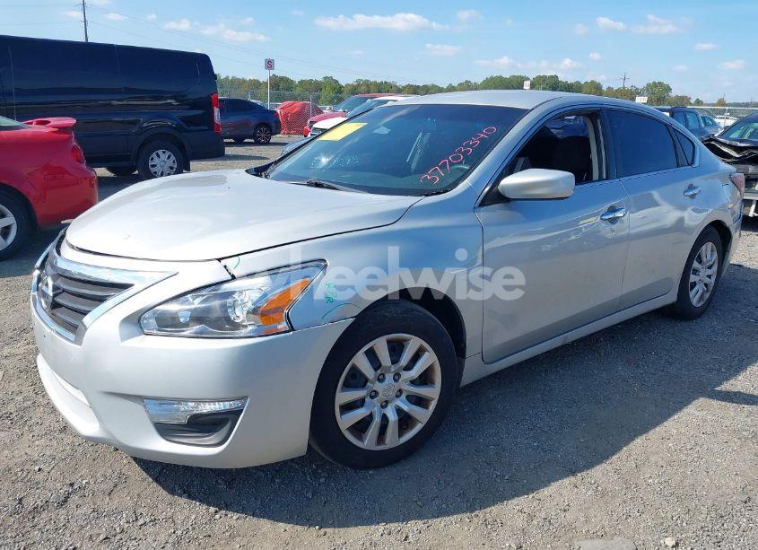 Photo 2 of 2015 Nissan Altima 2.5 SL/2.5 SV/2.5/2.5 S (VIN 1N4AL3APXFN331274)
