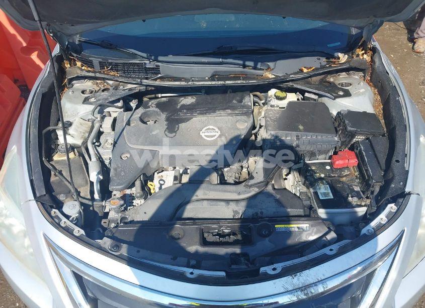 Photo 10 of 2015 Nissan Altima 2.5 S (VIN 1N4AL3APXFN343778)