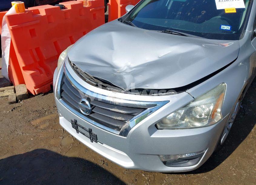 Photo 12 of 2015 Nissan Altima 2.5 S (VIN 1N4AL3APXFN343778)
