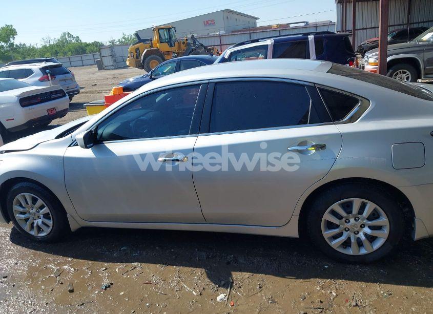 Photo 15 of 2015 Nissan Altima 2.5 S (VIN 1N4AL3APXFN343778)