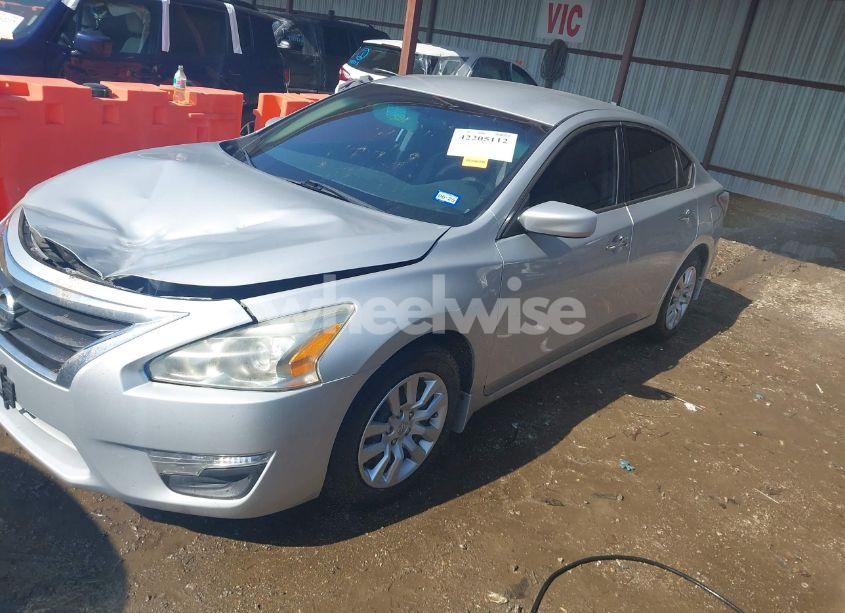 Photo 2 of 2015 Nissan Altima 2.5 S (VIN 1N4AL3APXFN343778)