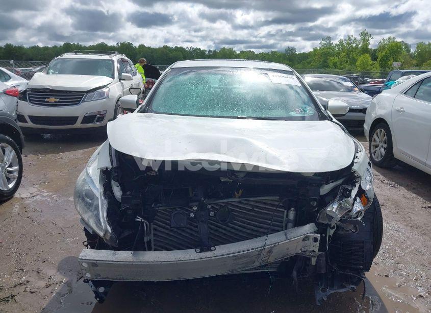 Photo 12 of 2015 Nissan Altima 2.5 SL (VIN 1N4AL3APXFN355123)