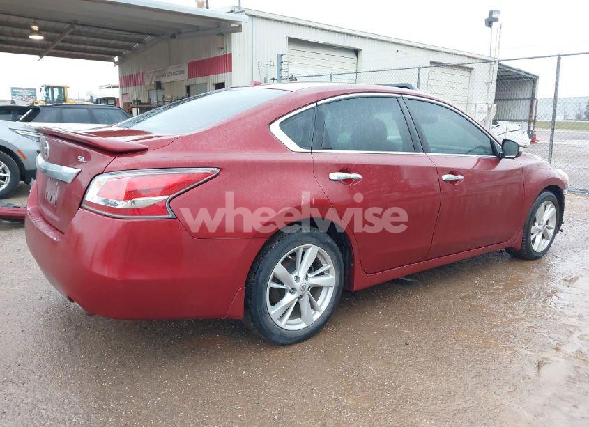 Photo 4 of 2015 Nissan Altima 2.5 SL (VIN 1N4AL3APXFN359866)