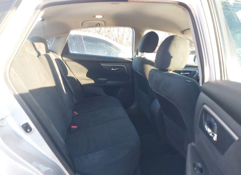 Photo 8 of 2015 Nissan Altima 2.5/2.5 S/2.5 SL/2.5 SV (VIN 1N4AL3APXFN372097)