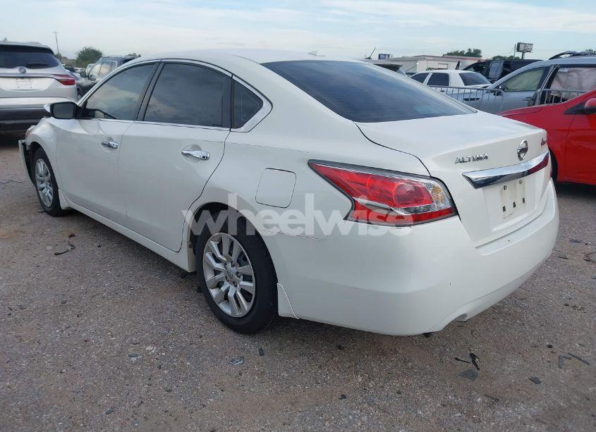 Photo 3 of 2015 Nissan Altima 2.5 S (VIN 1N4AL3APXFN381012)