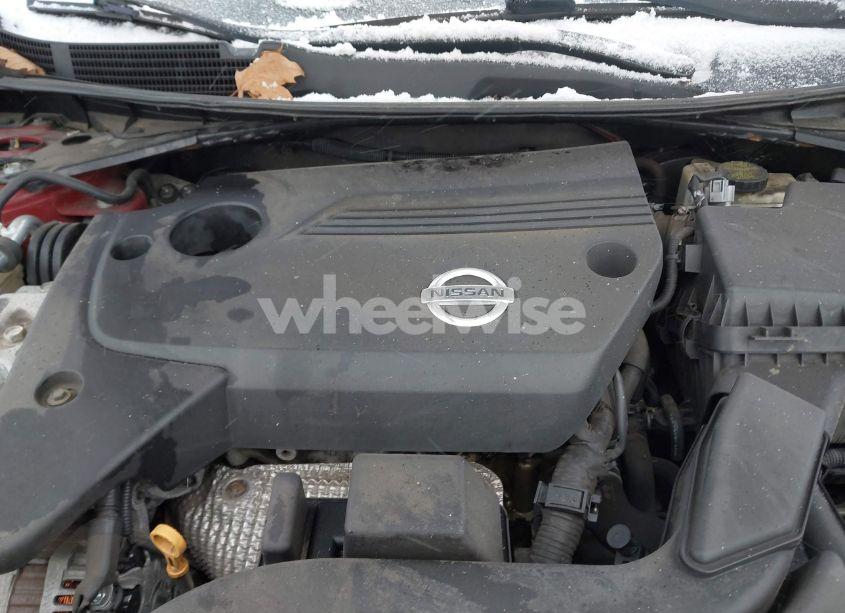 Photo 10 of 2015 Nissan Altima 2.5 S (VIN 1N4AL3APXFN383858)
