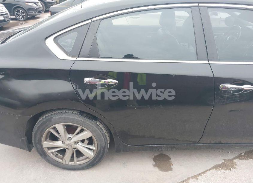 Photo 15 of 2015 Nissan Altima 2.5 SL (VIN 1N4AL3APXFN402845)