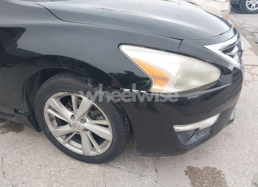 Photo 16 of 2015 Nissan Altima 2.5 SL (VIN 1N4AL3APXFN402845)