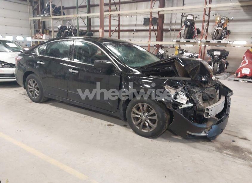 2015 Nissan Altima 2.5 S (VIN 1N4AL3APXFN405289) main photo