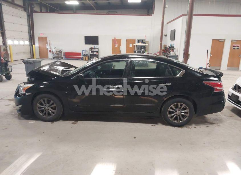 Photo 15 of 2015 Nissan Altima 2.5 S (VIN 1N4AL3APXFN405289)