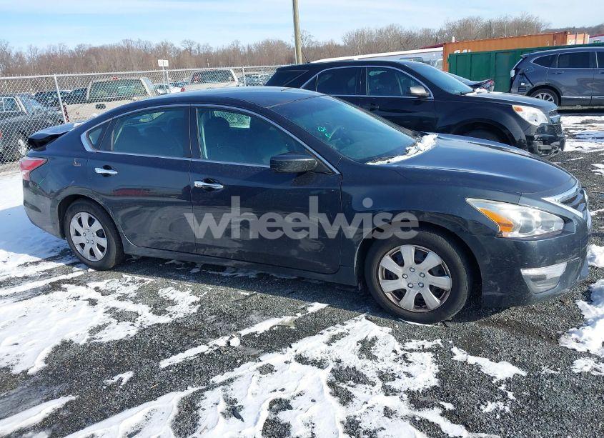 Photo 14 of 2015 Nissan Altima 2.5/2.5 S/2.5 SL/2.5 SV (VIN 1N4AL3APXFN870381)