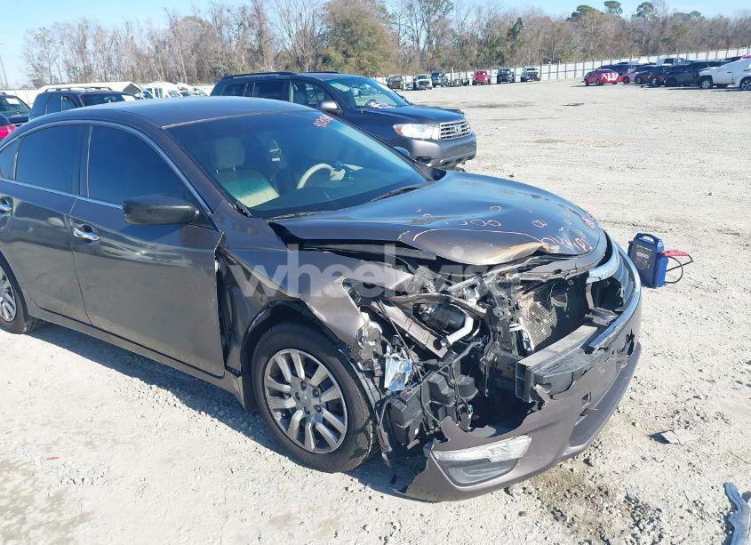 Photo 6 of 2015 Nissan Altima 2.5 S (VIN 1N4AL3APXFN872907)