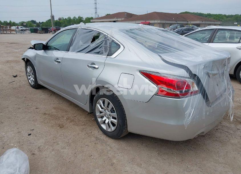 Photo 3 of 2015 Nissan Altima 2.5/2.5 S/2.5 SL/2.5 SV (VIN 1N4AL3APXFN874317)