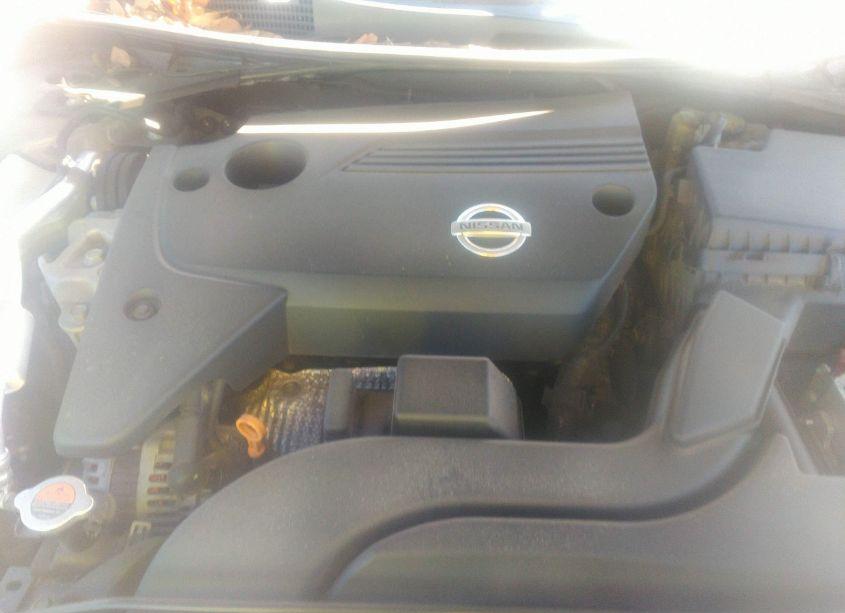 Photo 10 of 2015 Nissan Altima 2.5 SL (VIN 1N4AL3APXFN889190)