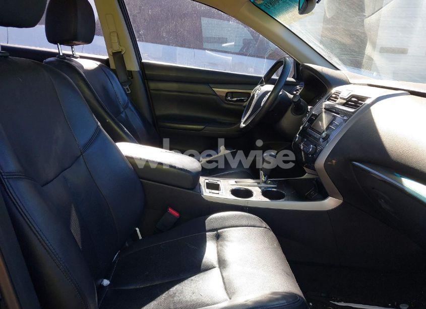 Photo 5 of 2015 Nissan Altima 2.5 SL (VIN 1N4AL3APXFN902892)