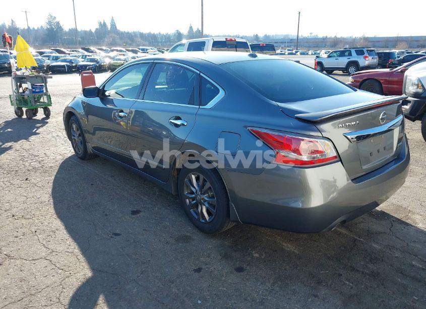 Photo 3 of 2015 Nissan Altima 2.5 S (VIN 1N4AL3APXFN914251)