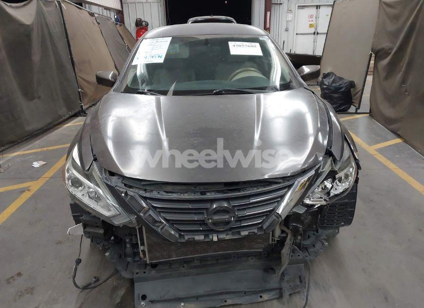 Photo 13 of 2016 Nissan Altima 2.5 SV (VIN 1N4AL3APXGC114353)