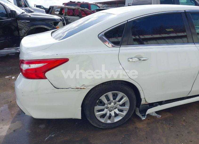 Photo 21 of 2016 Nissan Altima 2.5 S (VIN 1N4AL3APXGC116670)