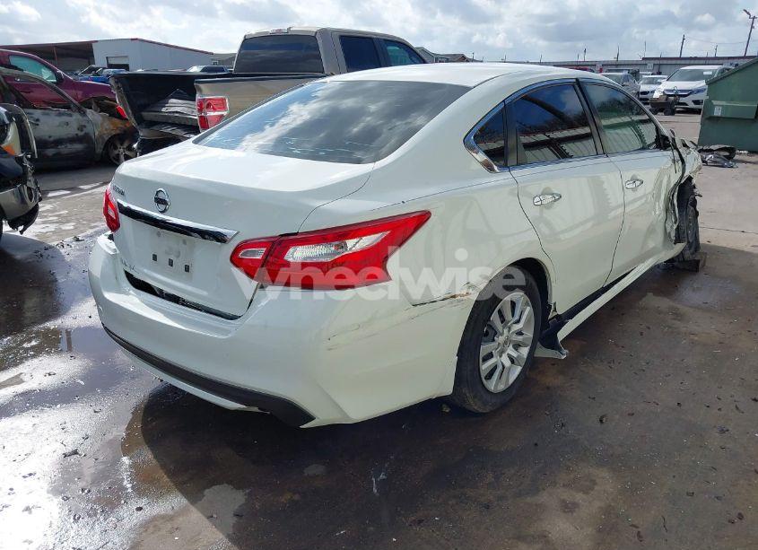 Photo 4 of 2016 Nissan Altima 2.5 S (VIN 1N4AL3APXGC116670)