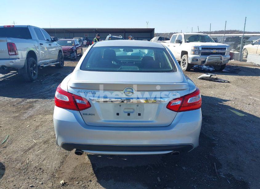 Photo 16 of 2016 Nissan Altima 2.5 SR (VIN 1N4AL3APXGC119021)