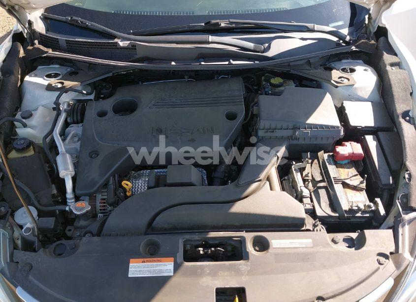 Photo 10 of 2016 Nissan Altima 2.5 SV (VIN 1N4AL3APXGC119147)