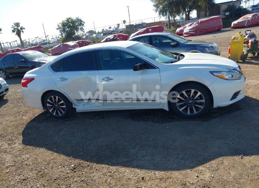 Photo 13 of 2016 Nissan Altima 2.5 SV (VIN 1N4AL3APXGC119147)