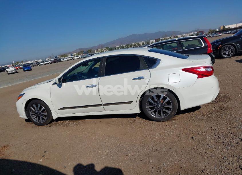 Photo 14 of 2016 Nissan Altima 2.5 SV (VIN 1N4AL3APXGC119147)