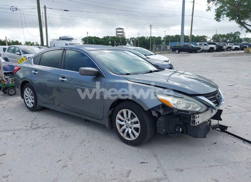 2016 Nissan Altima 2.5 S (VIN 1N4AL3APXGC129614) main photo