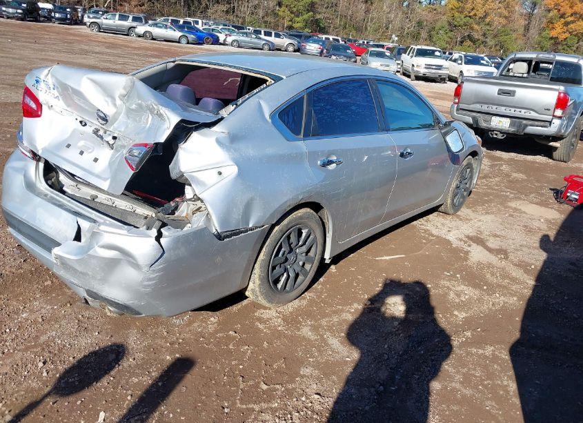 Photo 4 of 2016 Nissan Altima 2.5 S (VIN 1N4AL3APXGC144548)