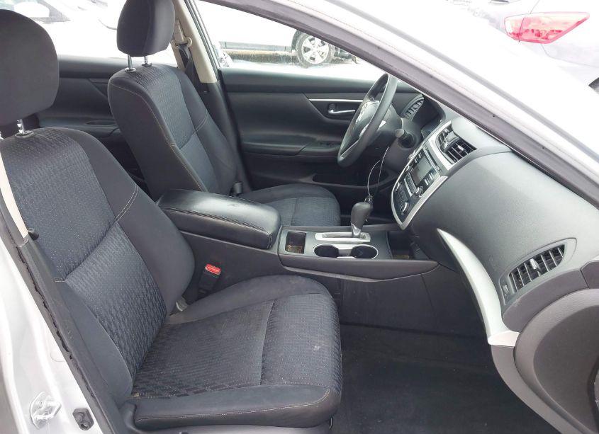 Photo 5 of 2016 Nissan Altima 2.5 S (VIN 1N4AL3APXGC146364)