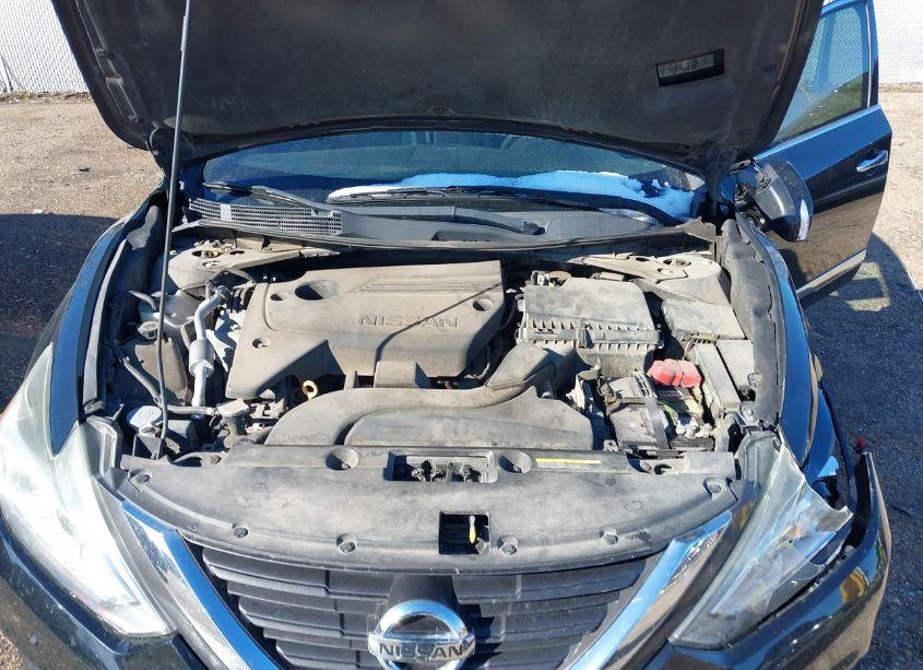 Photo 10 of 2016 Nissan Altima 2.5/2.5 S/2.5 SL/2.5 SR/2.5 SV (VIN 1N4AL3APXGC148986)