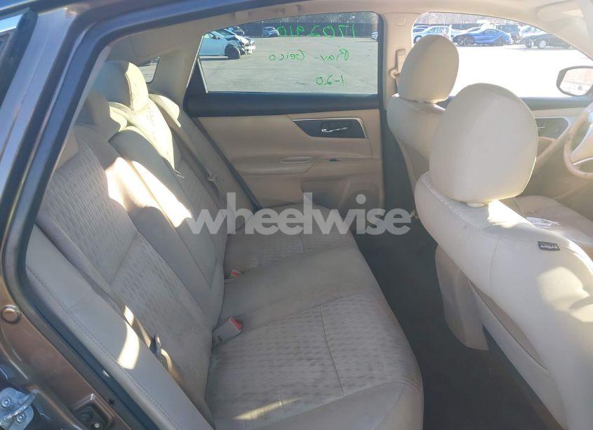 Photo 8 of 2016 Nissan Altima 2.5 SV (VIN 1N4AL3APXGC152570)