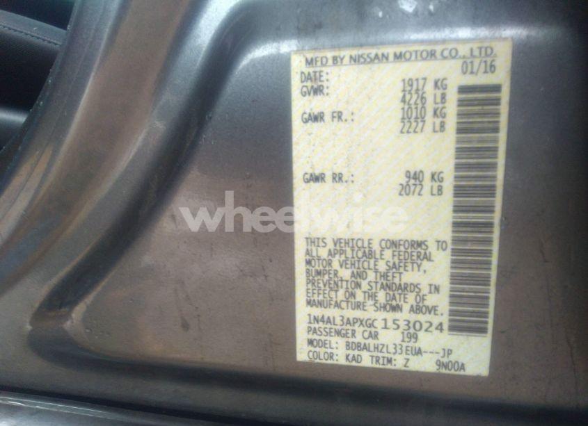 Photo 9 of 2016 Nissan Altima 2.5 SR (VIN 1N4AL3APXGC153024)