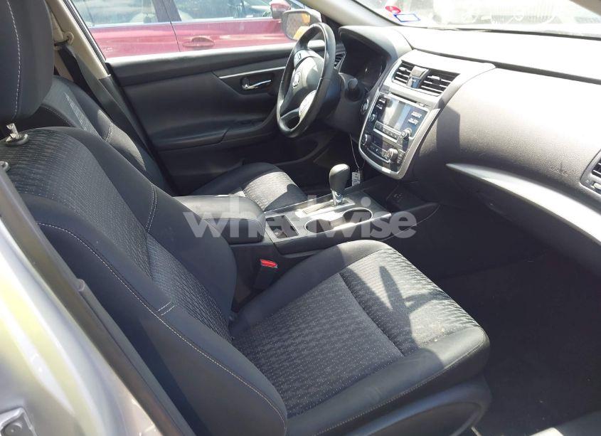 Photo 5 of 2016 Nissan Altima 2.5 SV (VIN 1N4AL3APXGC166050)