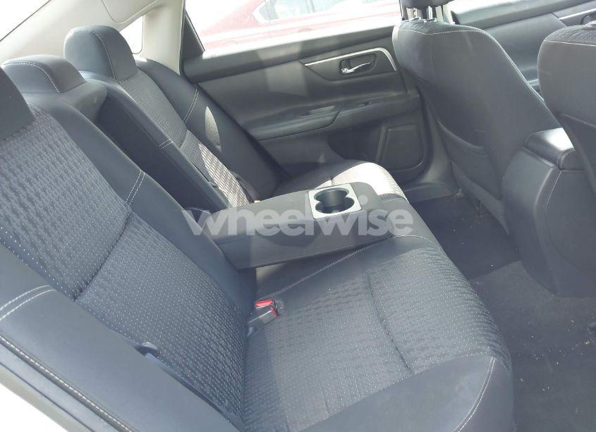 Photo 8 of 2016 Nissan Altima 2.5 SV (VIN 1N4AL3APXGC166050)